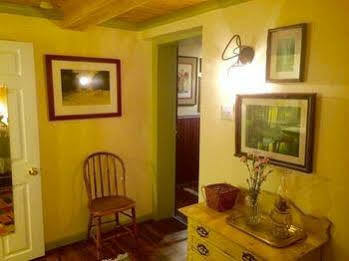 The Dolon House Bed & Breakfast! Jim Thorpe
