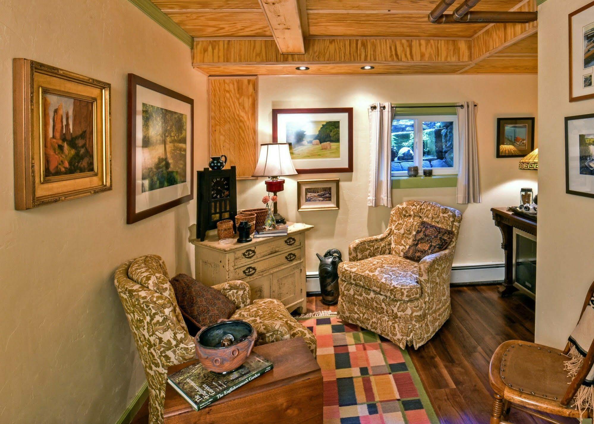 The Dolon House Bed & Breakfast! Jim Thorpe
